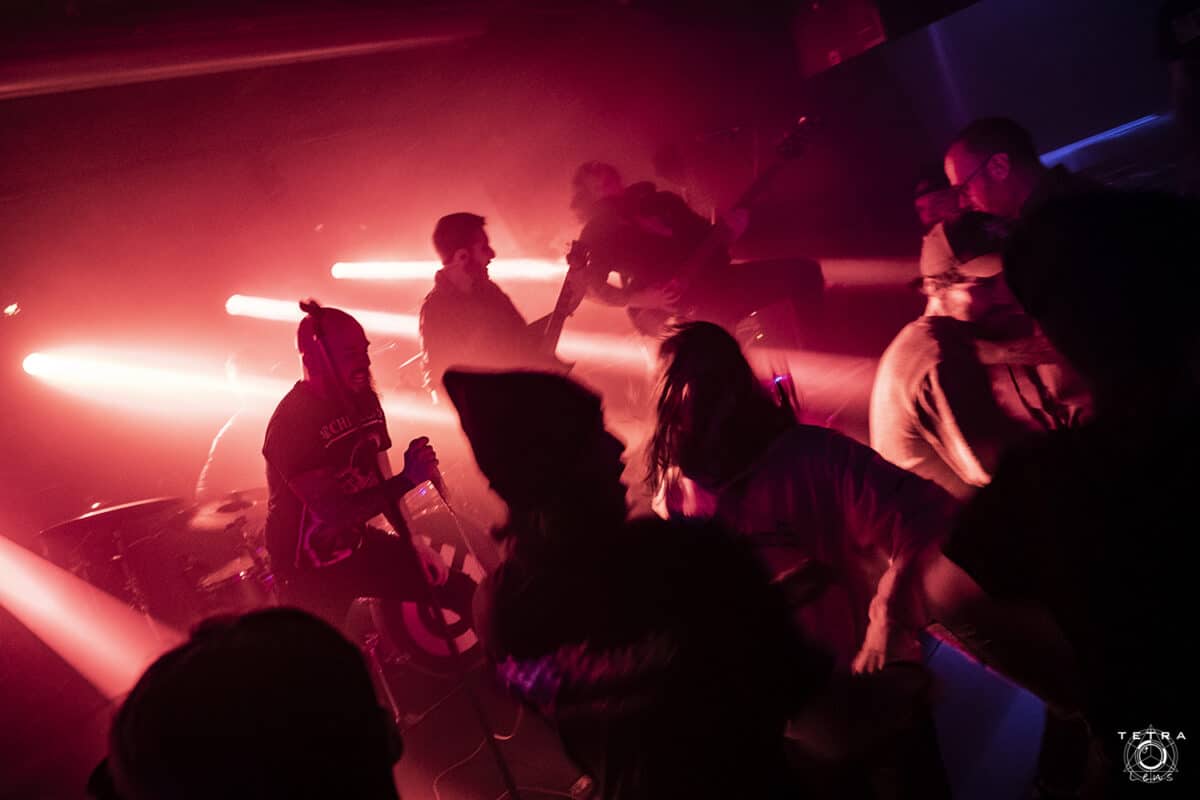 Ways. sort Forgiveness et annonce une tournée avec plusieurs concerts en France
