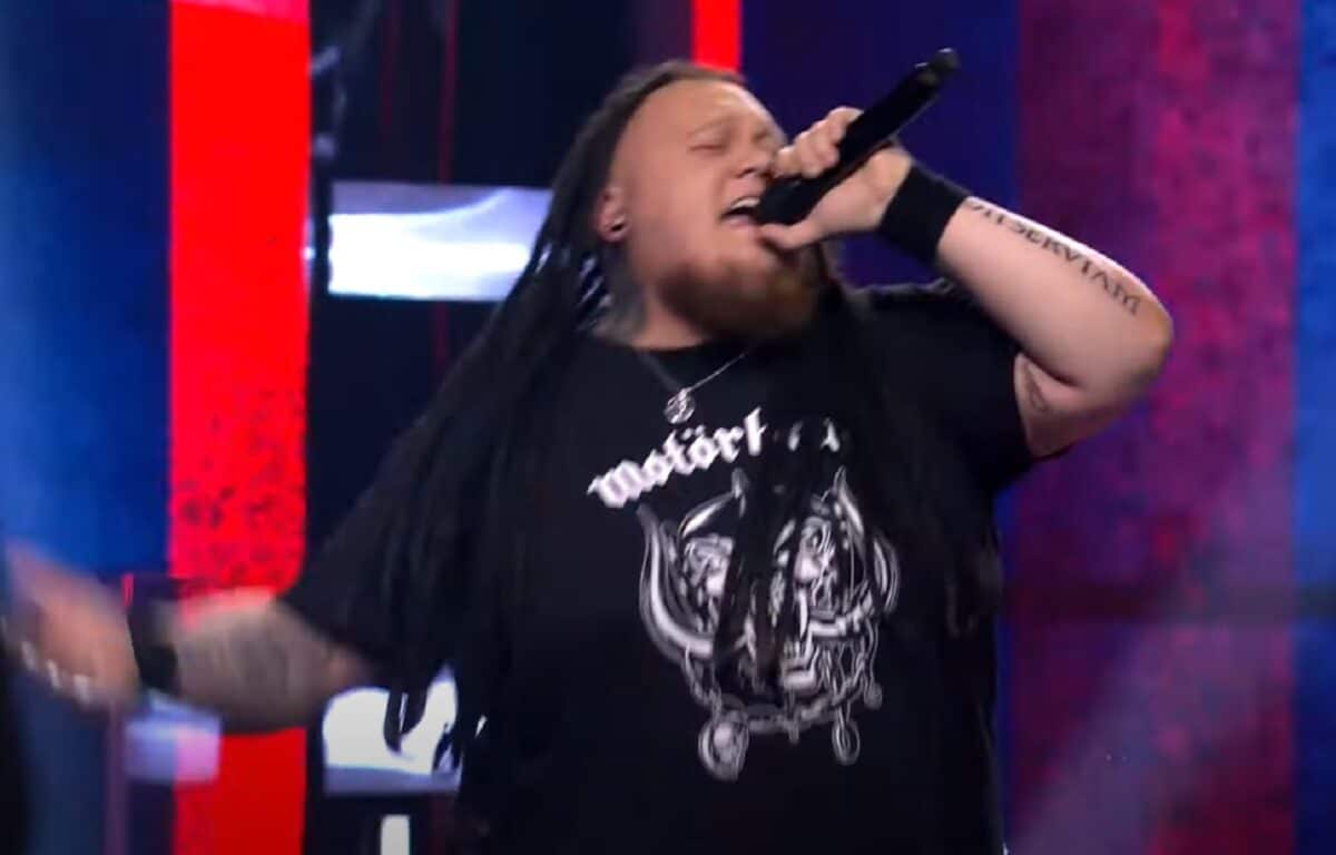 Du Metal dans The Voice : Regardez ce métalleux chanter Slipknot et Tenacious D dans la version finlandaise de l&rsquo;émission