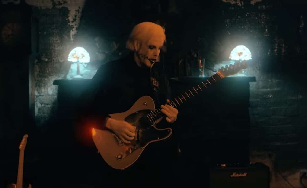 John 5 sur la mort de Taylor Hawkins : « Je n&rsquo;ai parlé à personne pendant deux jours ; j&rsquo;étais tellement déprimé »
