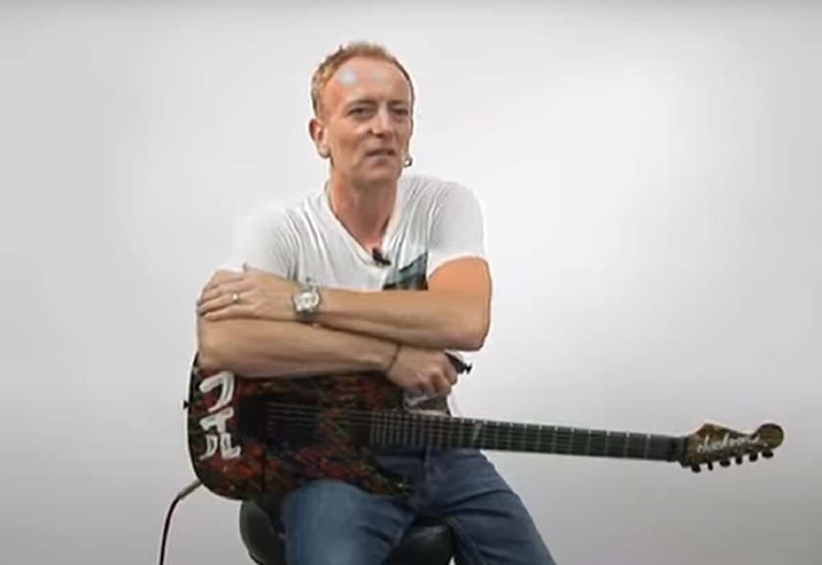 Phil Collen estime que les groupes d&rsquo;aujourd&rsquo;hui manquent d&rsquo;une « aura de star » et soutient que « les gens de TikTok et de YouTube » font partie du problème