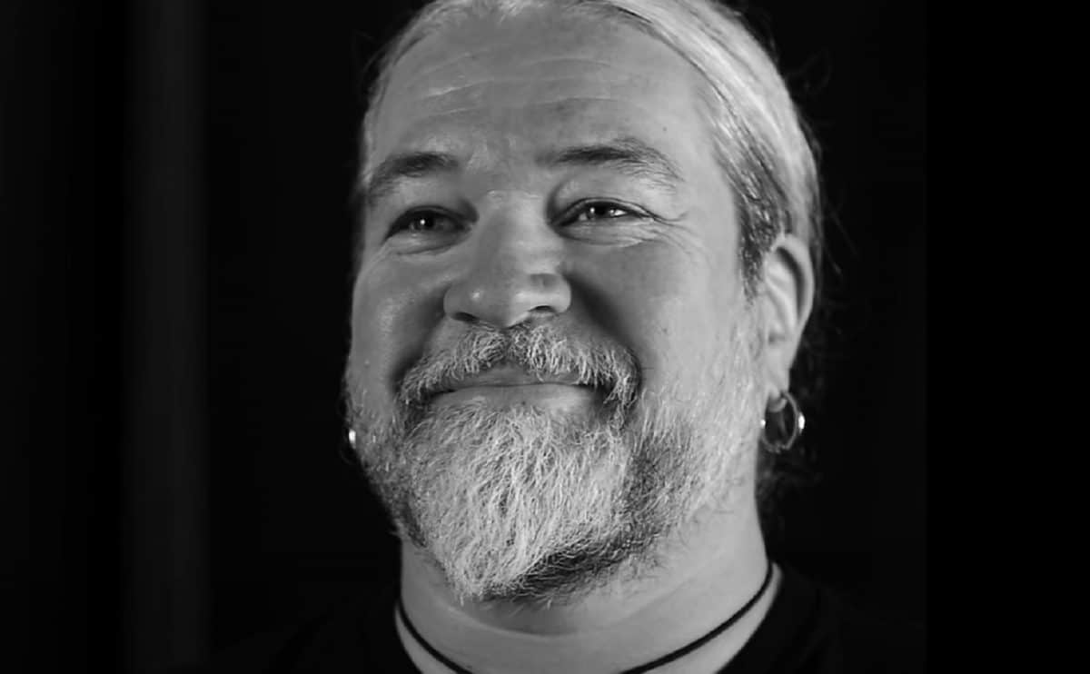 Tomas Haake dit qu’il ne se lasse pas de l’appréciation des autres musiciens pour Meshuggah : “Je le ressens vraiment. C’est génial”