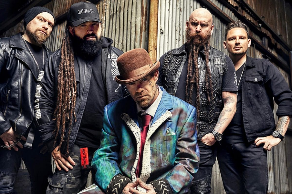 Five Finger Death Punch atteint le Top 10 du Billboard 200 avec son nouvel album AfterLife