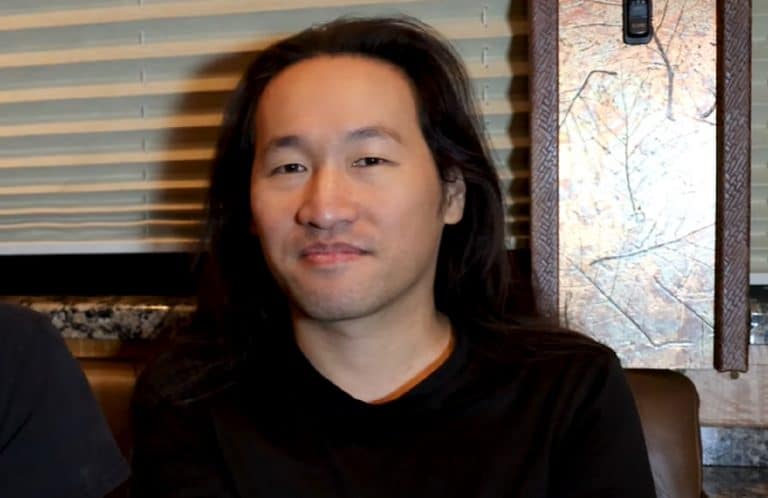 Herman Li décrit le prochain album de DragonForce comme “épique, triomphant, amusant, accrocheur et exaltant”