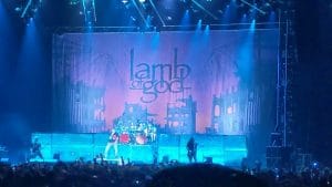 Regardez Lamb Of God jouer avec des chanteurs invités de Chimaira, In Flames et Trivium