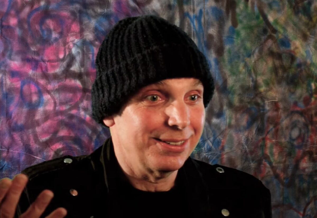 Joe Satriani sur son processus créatif : « Je voulais apporter quelque chose d&rsquo;autre qui manquait, quelque chose de plus profond »