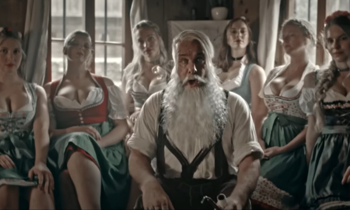Rammstein : Regardez le clip vidéo de Dicke Titten !
