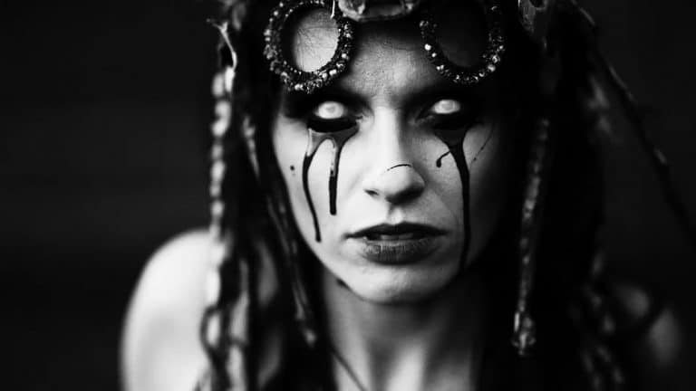 Eluveitie est de retour en force avec Aidus, un nouveau single accompagné d’un clip vidéo spectaculaire