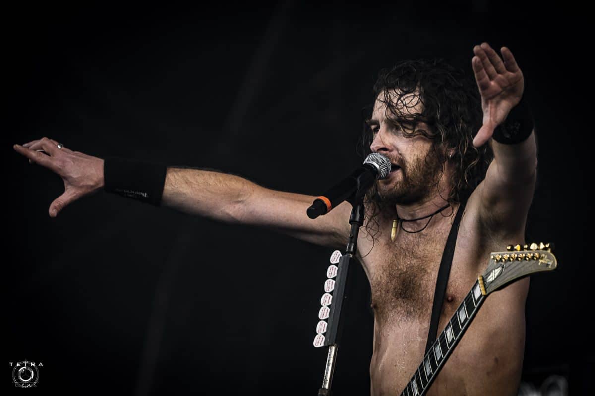 Airbourne est à fond : le mixage est presque terminé, Gutsy devrait sortir d&rsquo;ici la fin de l&rsquo;année 2025