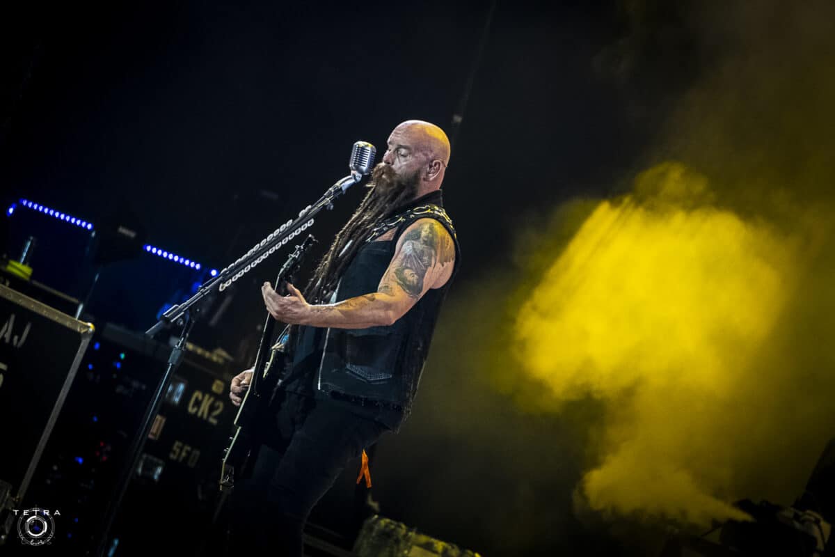 « Nous sommes en train de travailler sur de nouveaux morceaux » : Five Finger Death Punch a « environ six ou sept chansons » pour son prochain album