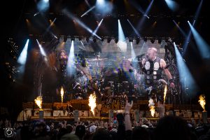 Sabaton lance The Legendary Tour : premières images d’une scénographie hors norme avant les concerts en France, Belgique et Suisse