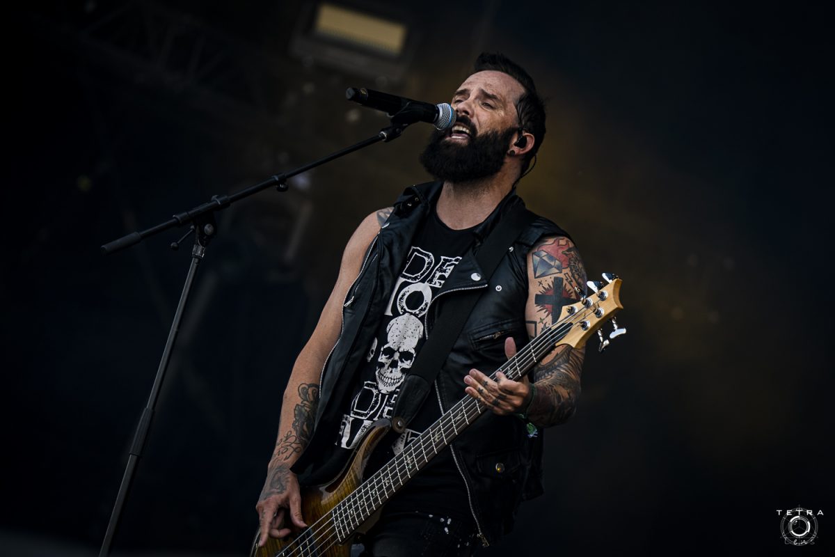 “La révolution dont nous parlons sur cet album n’est pas une révolution politique” ; John Cooper, de Skillet, parle de la foi, de la musique et des défis modernes