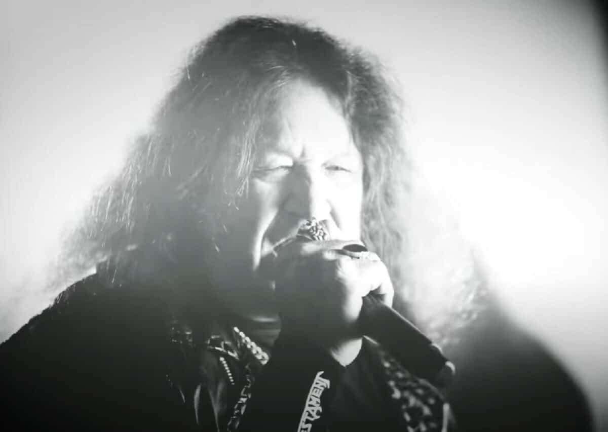 Testament annonce une version « album vidéo » de Titans Of Creation