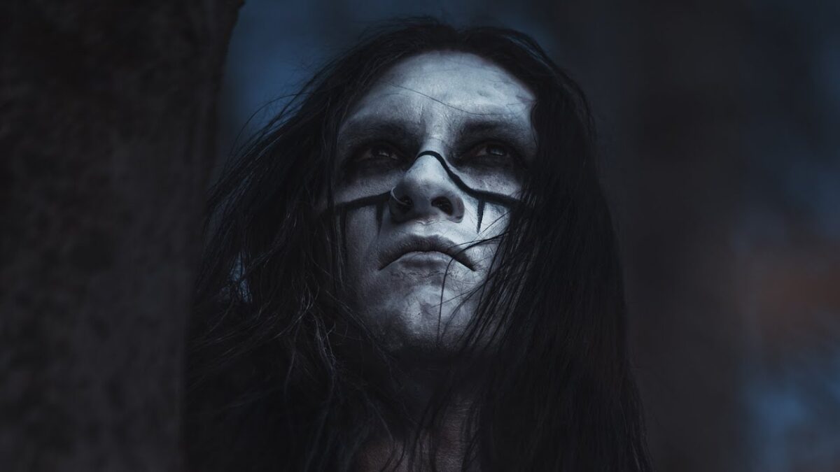 Voici un nouveau groupe de Black Metal qui vaut le détour