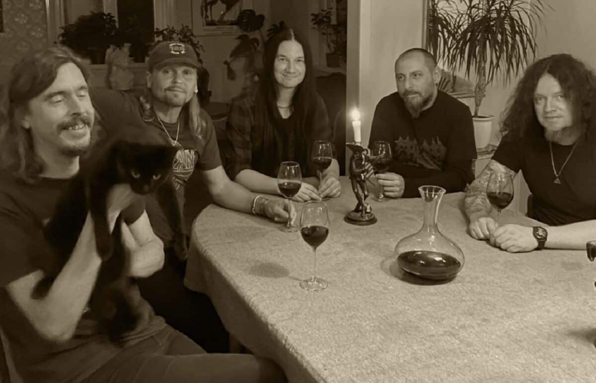 Opeth annonce le successeur de son ancien batteur… et il s&rsquo;agit de Waltteri Väyrynen (ex-Paradise Lost)