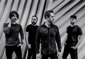 Molybaron publie un nouveau single, Vampires