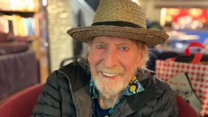 Le premier saxophoniste et chanteur de Hawkwind, Nik Turner, est mort à 82 ans