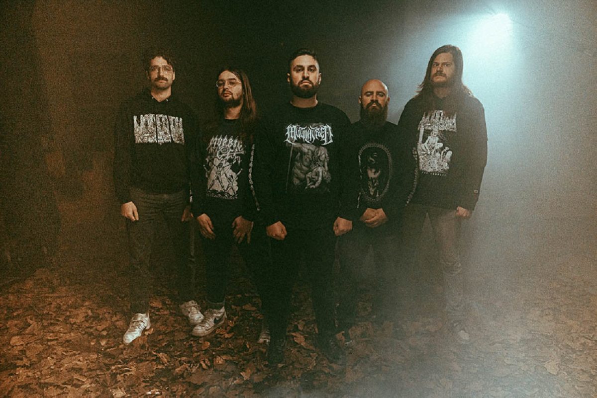 Undeath dévoile un nouveau single, Brandish The Blade, et annonce son prochain album, More Insane