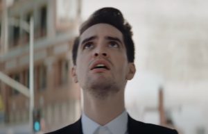 Brendon Urie annonce la dissolution de Panic! At The Disco : “Ça a été un sacré voyage…”