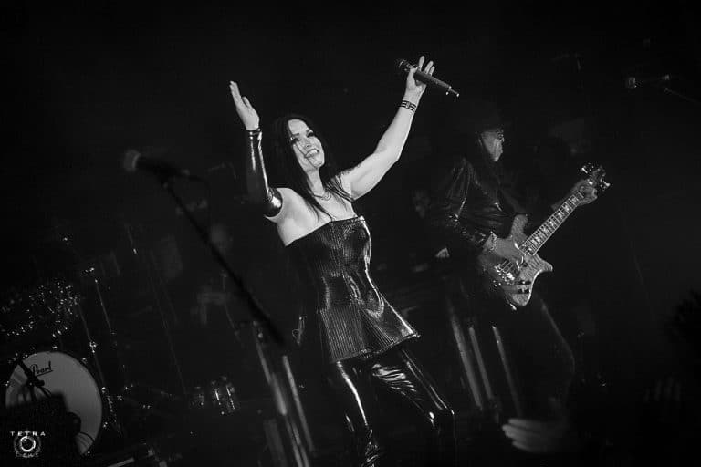 Tarja Turunen (ex-Nightwish) fête Noël avant l’heure avec l’annonce de son nouvel album, Dark Christmas
