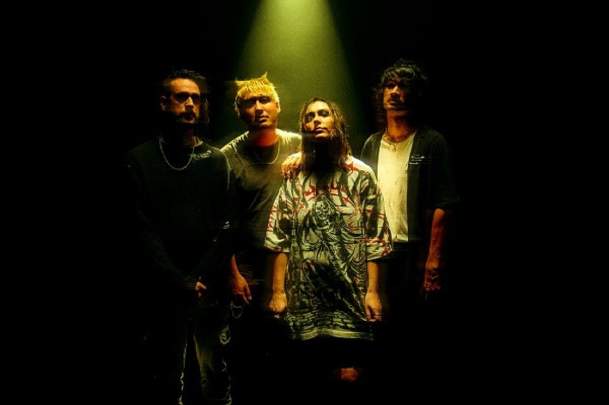 Stand Atlantic dévoile un nouveau single incendiaire, kill[h]er