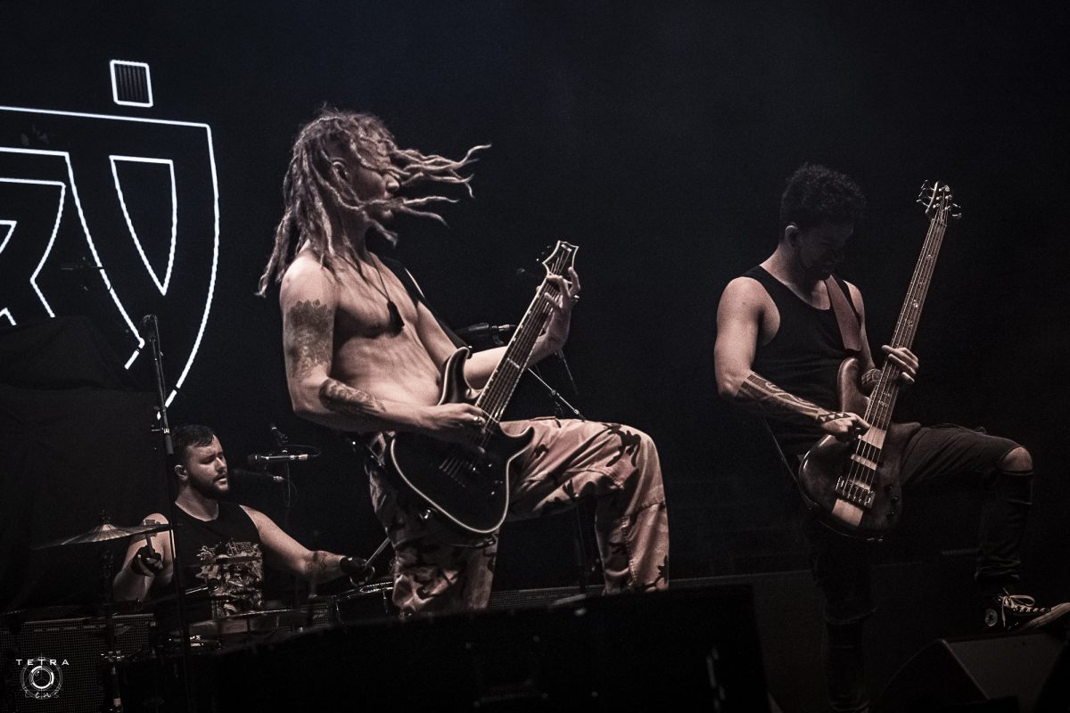Alien Weaponry : Le metal maori qui conquiert le public européen !