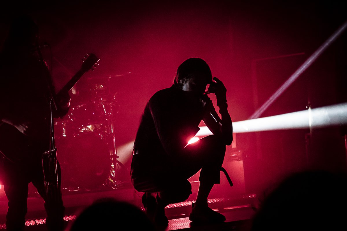 Bad Omens fait appel à une star de Sons Of Anarchy pour ses vidéos teaser