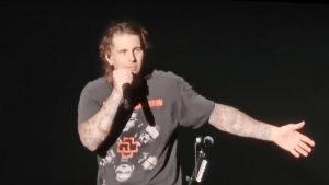 Des vidéos d’Avenged Sevenfold jouant au festival Welcome To Rockville pour la première fois en cinq ans sont disponibles