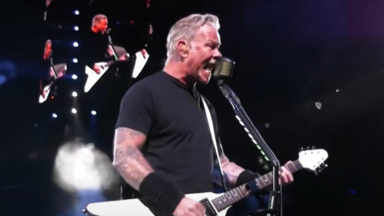 Metallica partage une vidéo live pro d’eux jouant Blackened au Stade de France