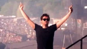 Royal Blood fait un doigt d’honneur à la foule : “Nous devons nous applaudir nous-mêmes tellement c’était pathétique”