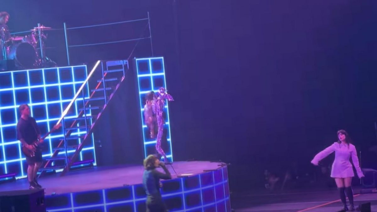 Regardez Bring Me The Horizon jouer deux chansons en direct avec Courtney LaPlante de Spiritbox