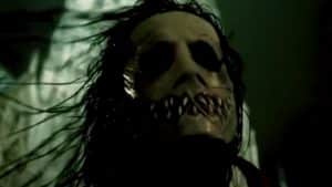 Le batteur de Slipknot, Jay Weinberg, publie une vidéo dans laquelle il dévoile un nouveau masque