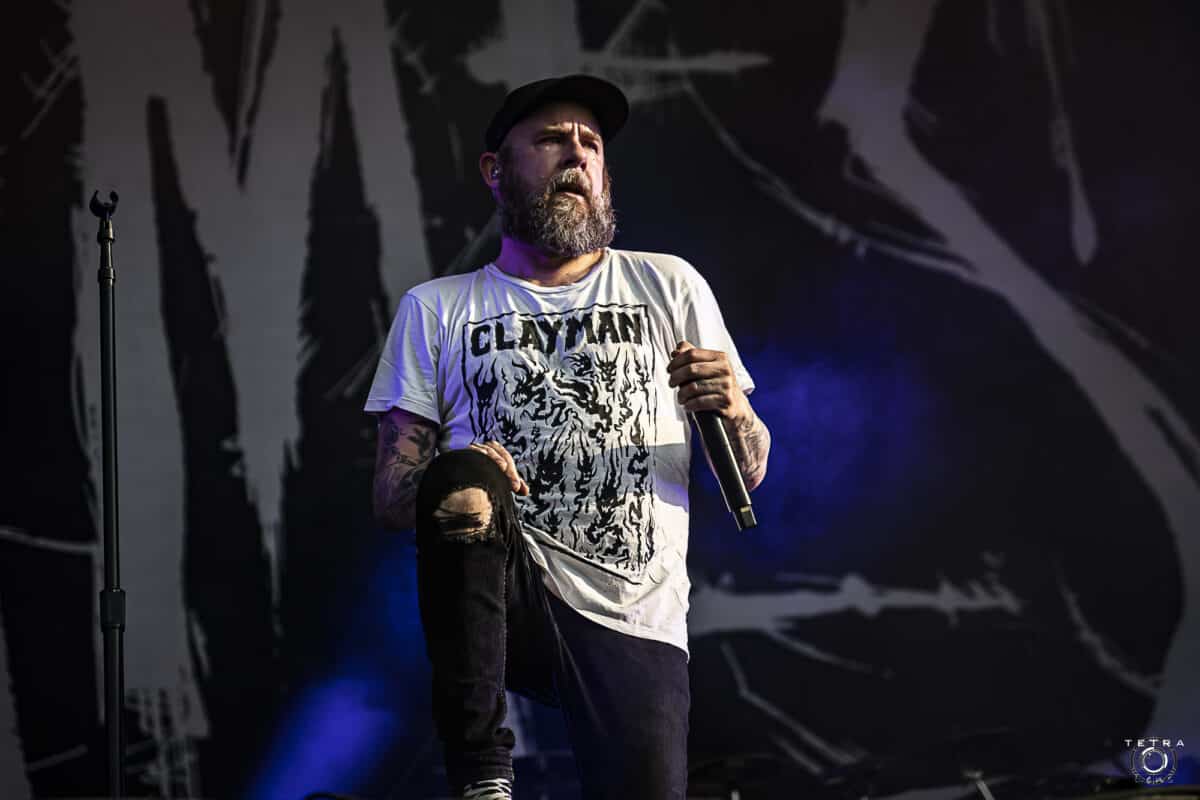 « Je ne peux pas me contenter de faire la même chose tout le temps » ; Anders Fridén, chanteur d&rsquo;In Flames, sur l&rsquo;importance de défier les règles musicales pour une évolution constante