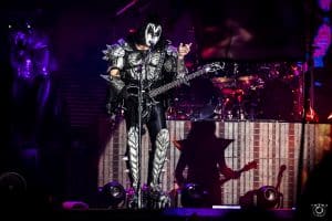 Gene Simmons parle de la vente des droits de Kiss : Pas seulement une question d’argent