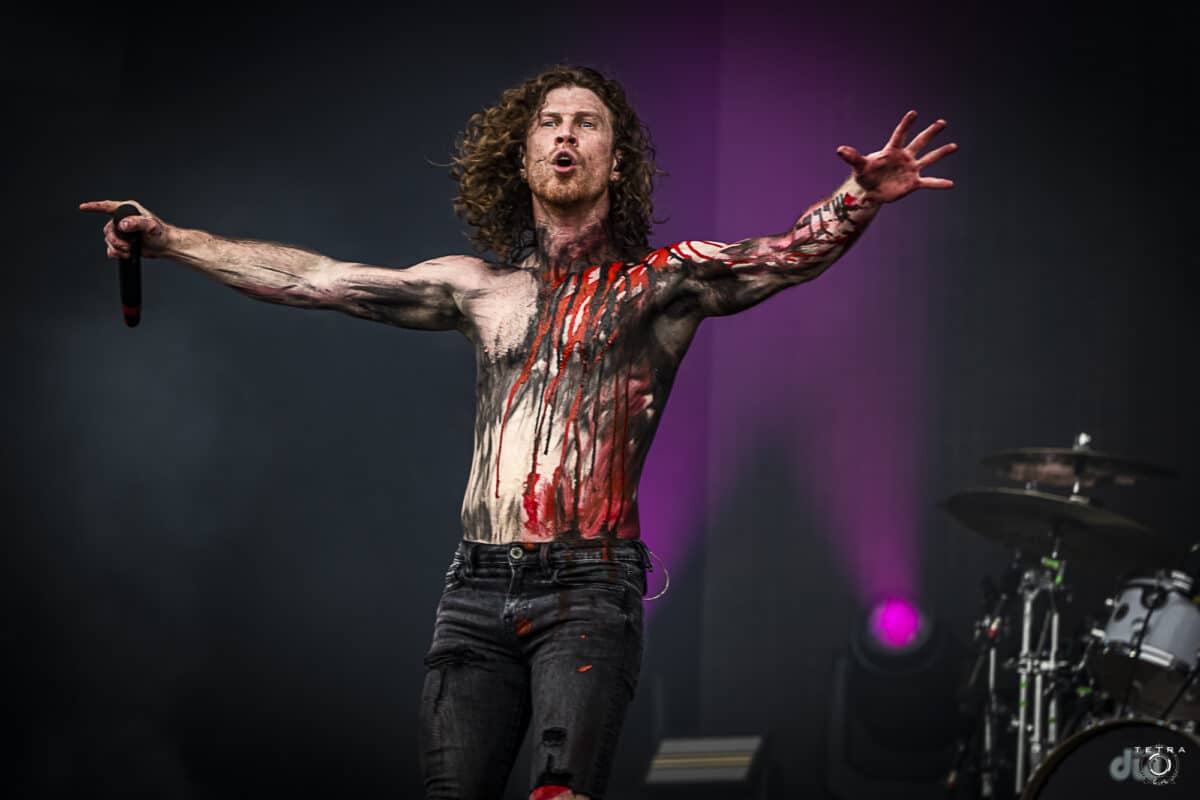 « Chaque jour, c’était une nouvelle crise » : Jonny Hawkins (Nothing More) revient sur une tournée catastrophique avec Sleep Token et In This Moment