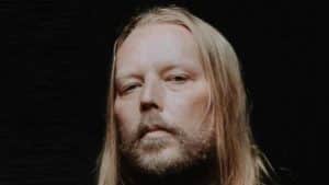 Jesper Strömblad à propos de son départ d’In Flames : “Je voulais continuer à faire du death metal et certaines personnes voulaient devenir plus ‘radio friendly'”