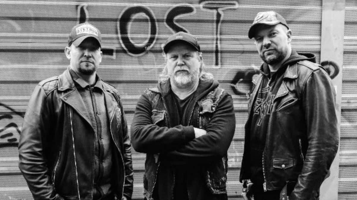 Asinhell (avec Michael Poulsen de Volbeat) publie la vidéo de la chanson Island Of Dead Men