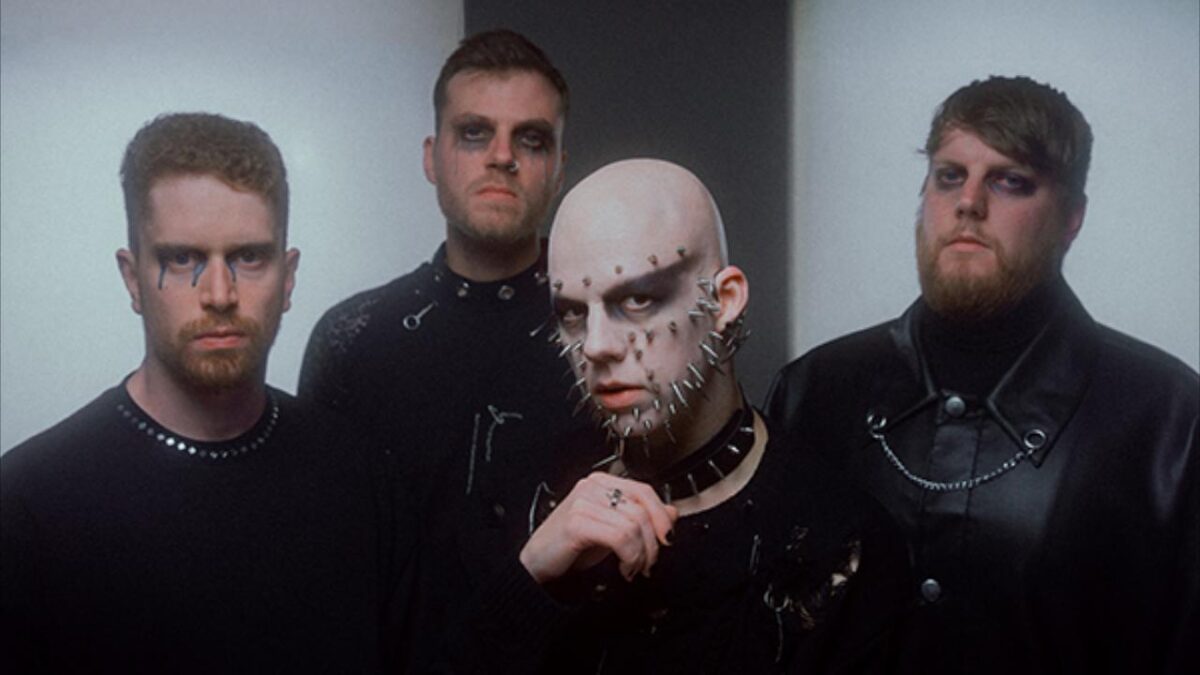 Void Of Vision sort une nouvelle chanson, Angel Of Darkness