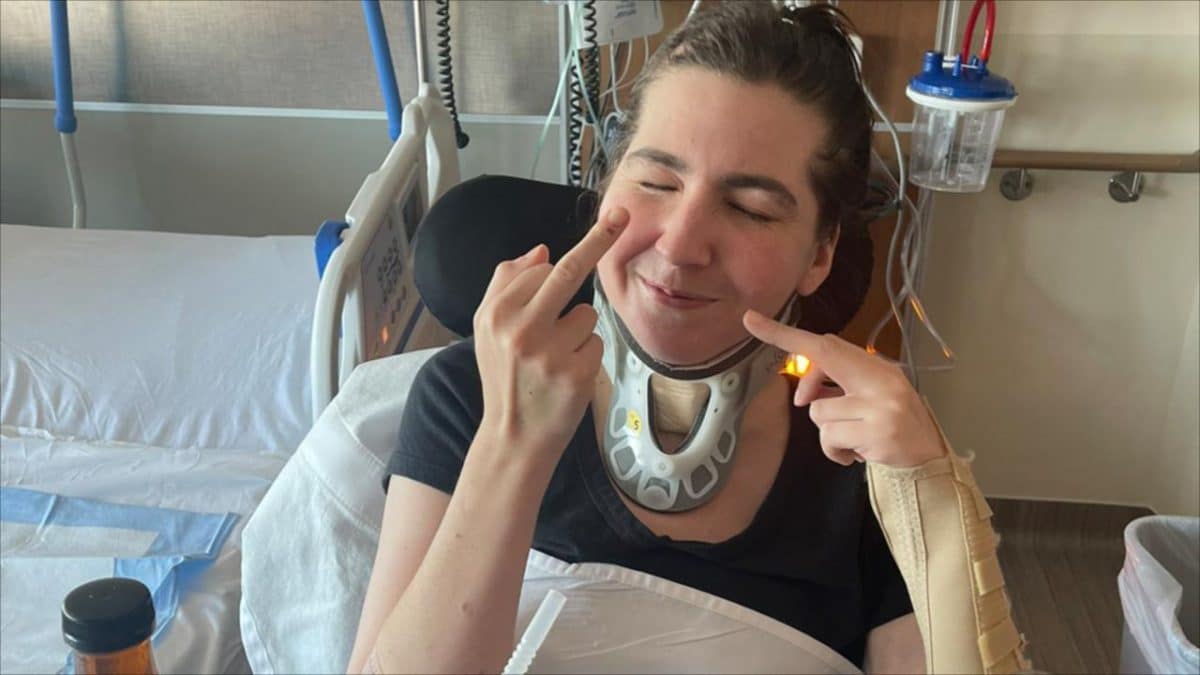 Year Of The Knife : Madi Watkins se remet bien et pourrait être renvoyée chez elle prochainement