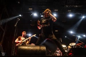 Et si Napalm Death avait composé “Joyeux Noël” ? Moonic Productions en donne un aperçu brutal
