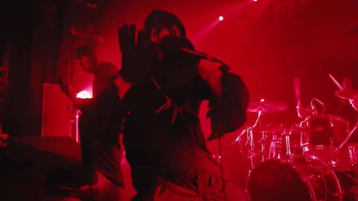 Alpha Wolf partage une vidéo de son concert d&rsquo;Halloween où ils étaient déguisés en Sleep Token