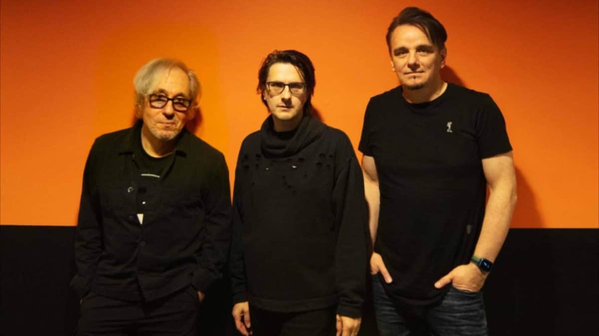 Porcupine Tree annonce un nouvel album live et publie une vidéo pour Harridan