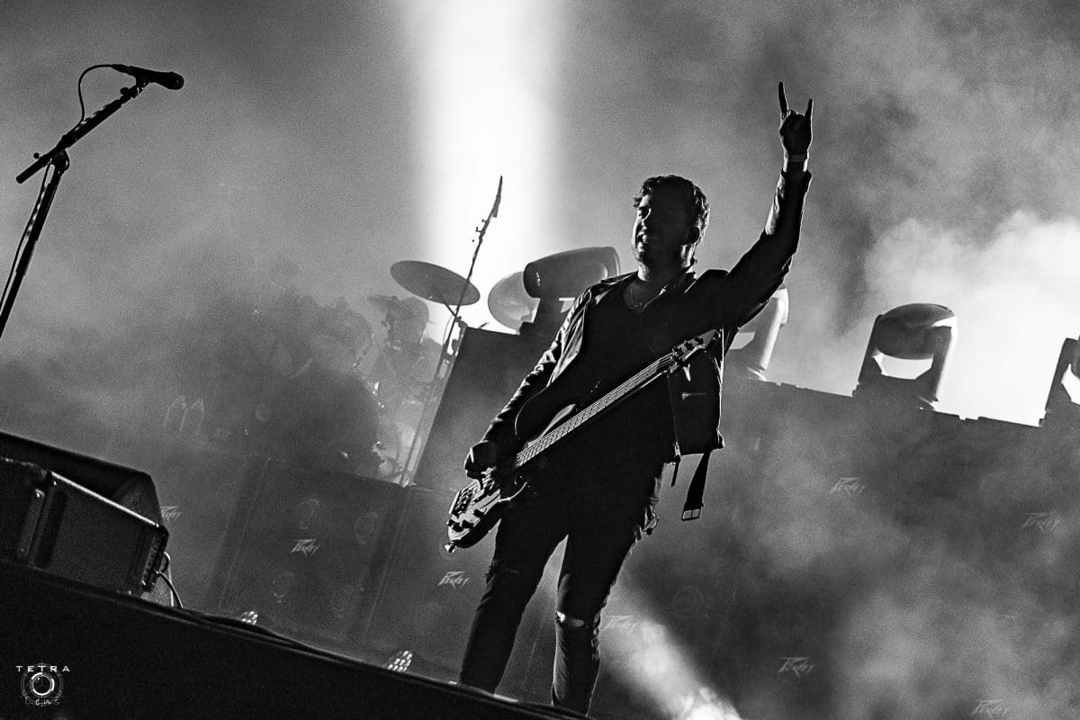 “Nous sommes encore en discussion pour le choix du producteur” : Bullet For My Valentine a “douze démos” pour son prochain album