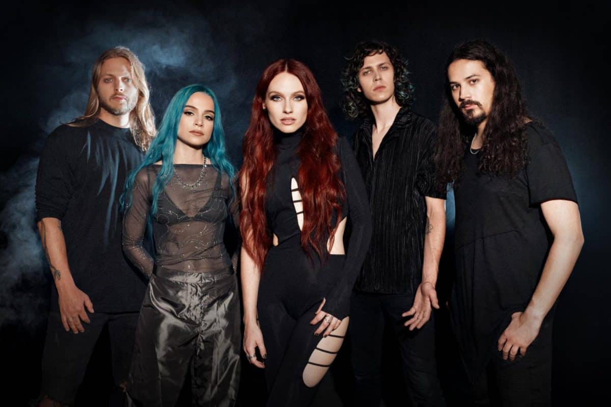 Illumishade (avec Fabienne Erni & Jonas Wolf d’Eluveitie) dévoile le single Cloudreader