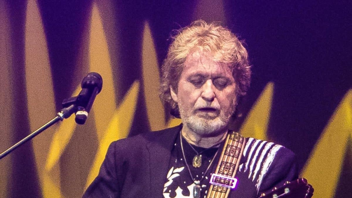 Jon Anderson ouvert à une réunion avec ses anciens collègues de Yes, Steve Howe et Rick Wakeman