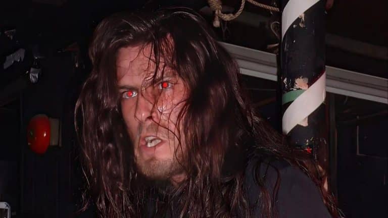 Martin Lacroix (ex-Cryptopsy), chanteur de death metal et graphiste, est décédé