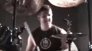 Ce batteur de Thrash Metal a fait perdre 56 milliards de dollars à Elon Musk dans un procès