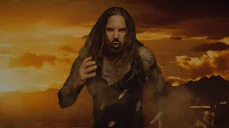 Austrian Death Machine publie la vidéo de Judgment Day avec une apparition de Ricky Hoover