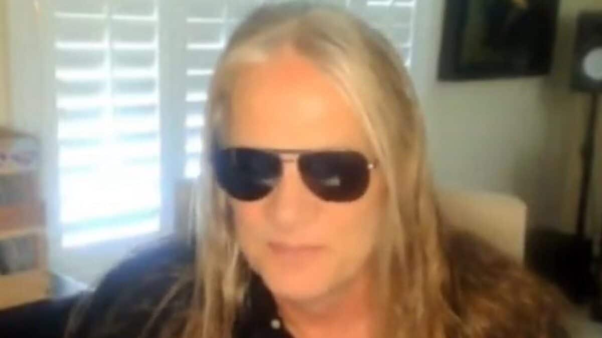 Sebastian Bach laisse entrevoir un possible retour au sein de Skid Row