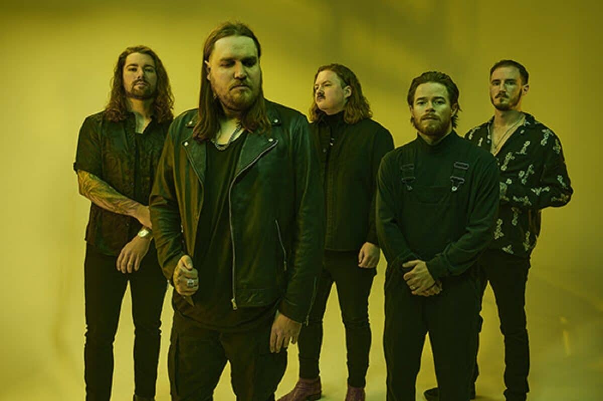 Wage War réalise une reprise acoustique de Savin’ Me de Nickelback