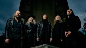 Le supergroupe Cemetery Skyline dévoile la vidéo de Torn Away avant la sortie de son premier album